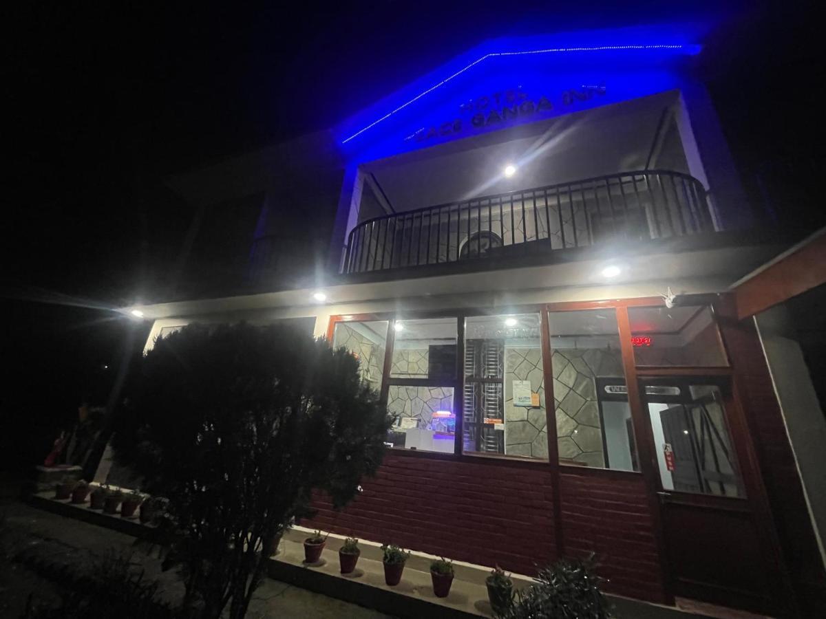 Hotel Peace Ganga Inn Pokhara Eksteriør billede